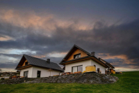 Domki w górach z widokiem na Pieniny i Tatry – idealne miejsce na rodzinny wypoczynek